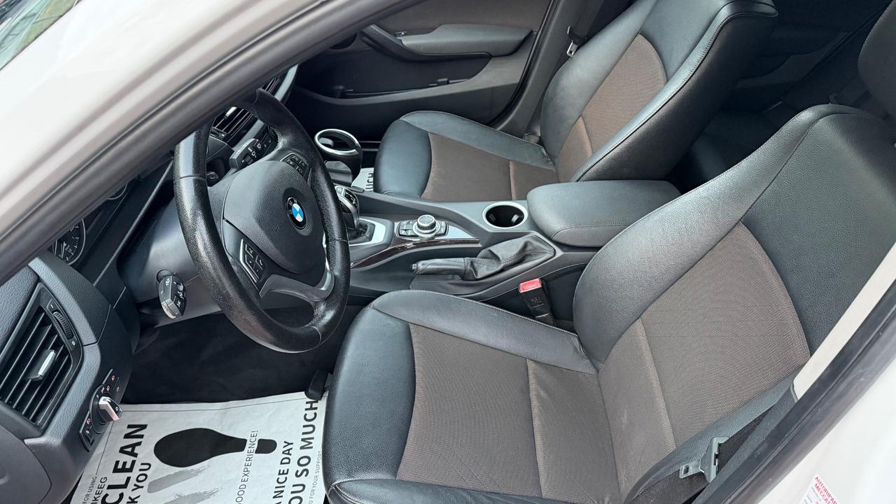 Bmw X1 xDrive20d Sport Line