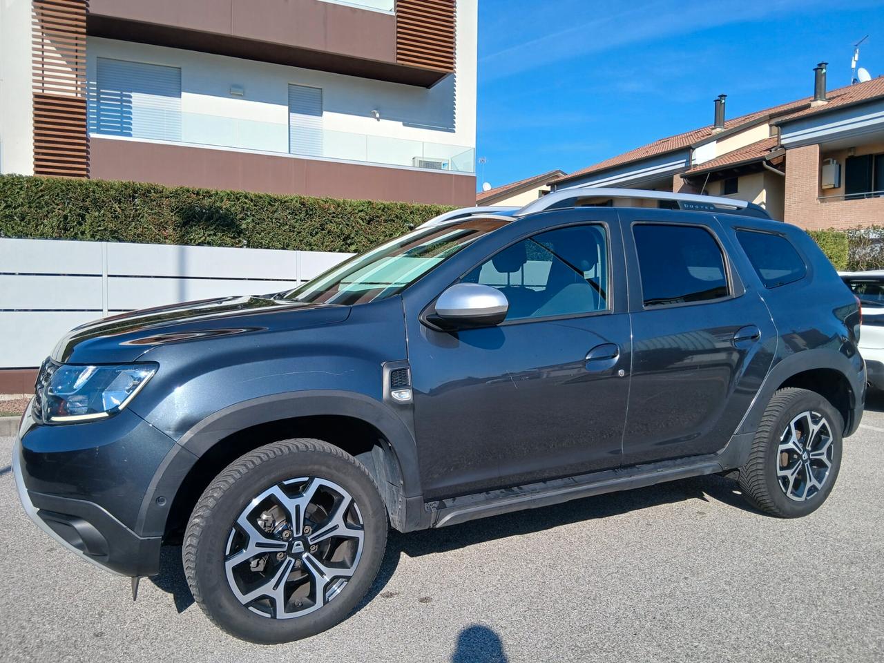Dacia Duster 1.0 TCe 100 CV ECO-G 4x2 Prestige tua a € 199 mese
