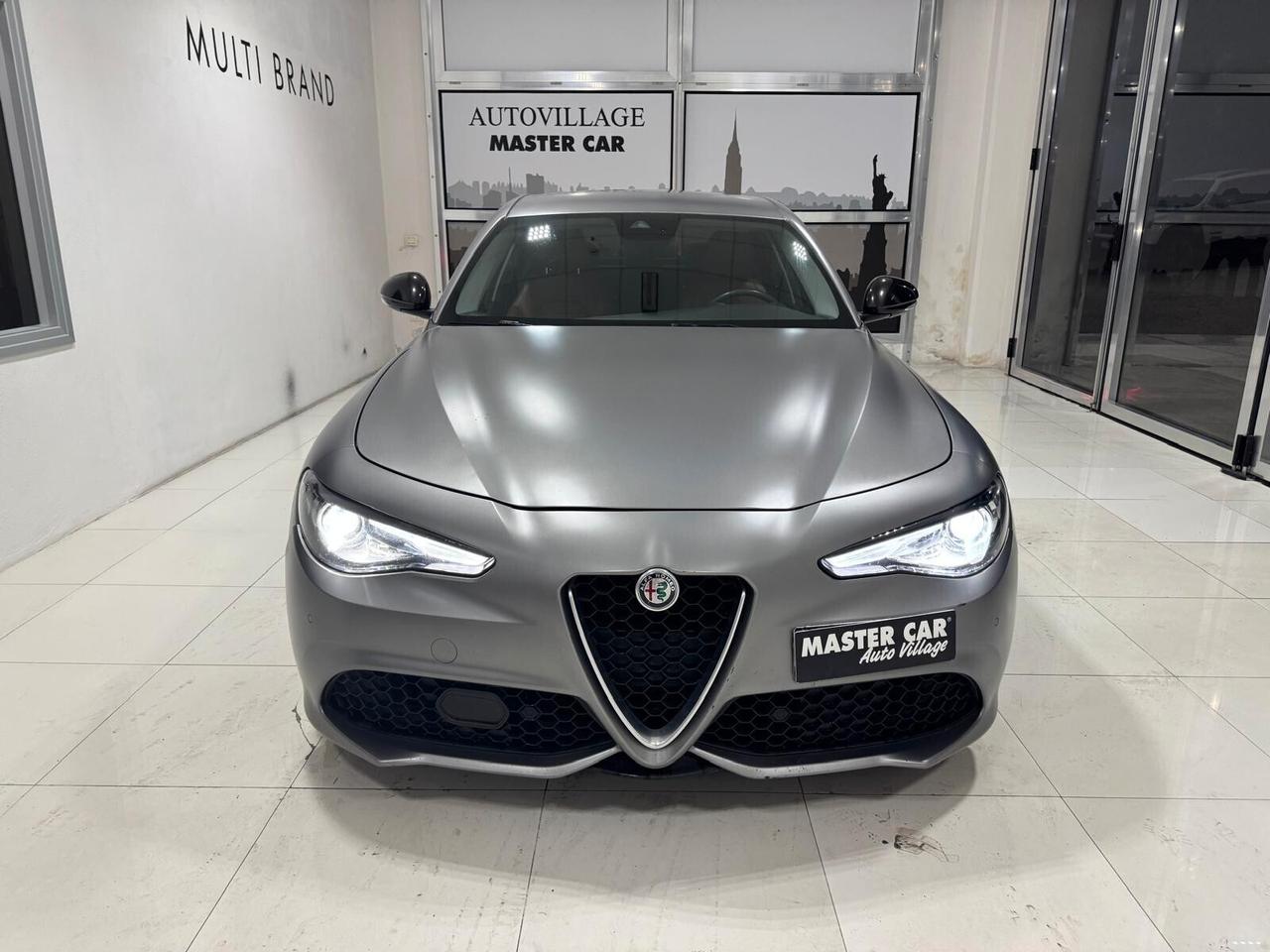 Alfa Romeo Giulia 2.2 Turbodiesel 210 CV AT8 AWD Q4 Veloce