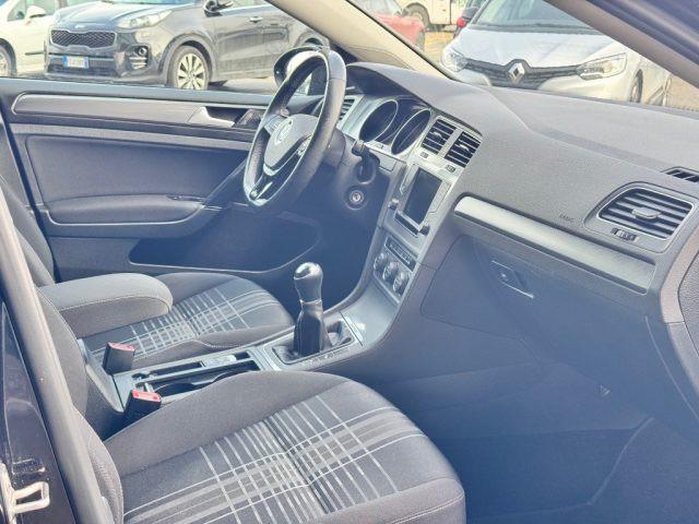 VOLKSWAGEN Golf 1.6 TDI 110 CV 5P. Lounge 4Motion