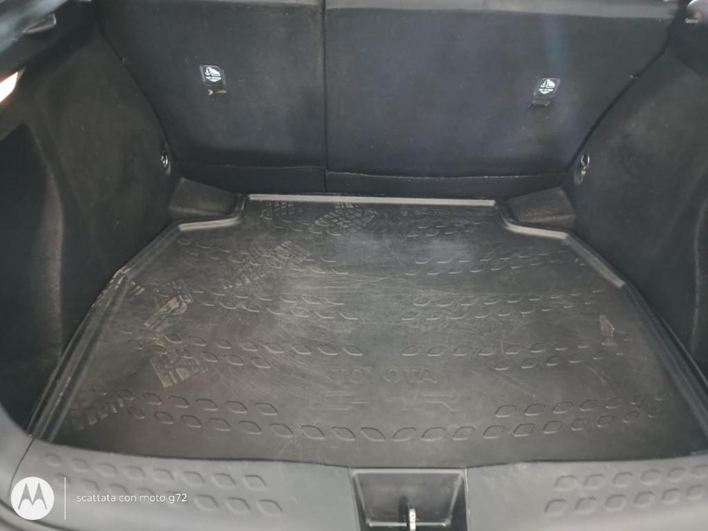 TOYOTA C-HR I 2020 - C-HR 1.8h Trend e-cvt