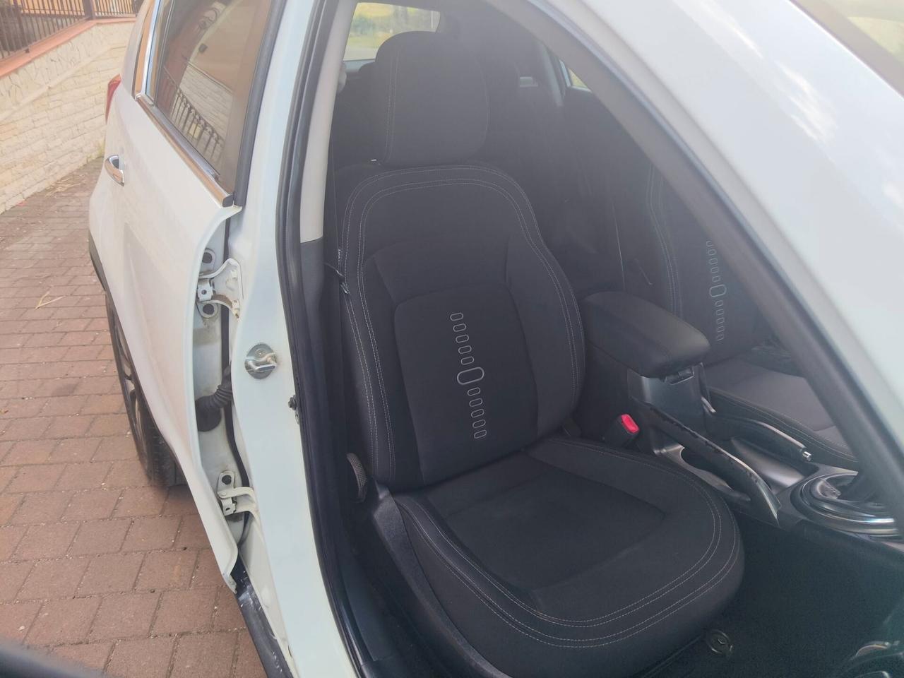 Kia Sportage 1.7 CRDI VGT 2WD Plus