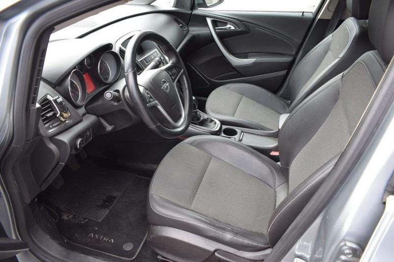 Opel Astra 1.7 CDTI 110CV Sports Tourer Cosmo