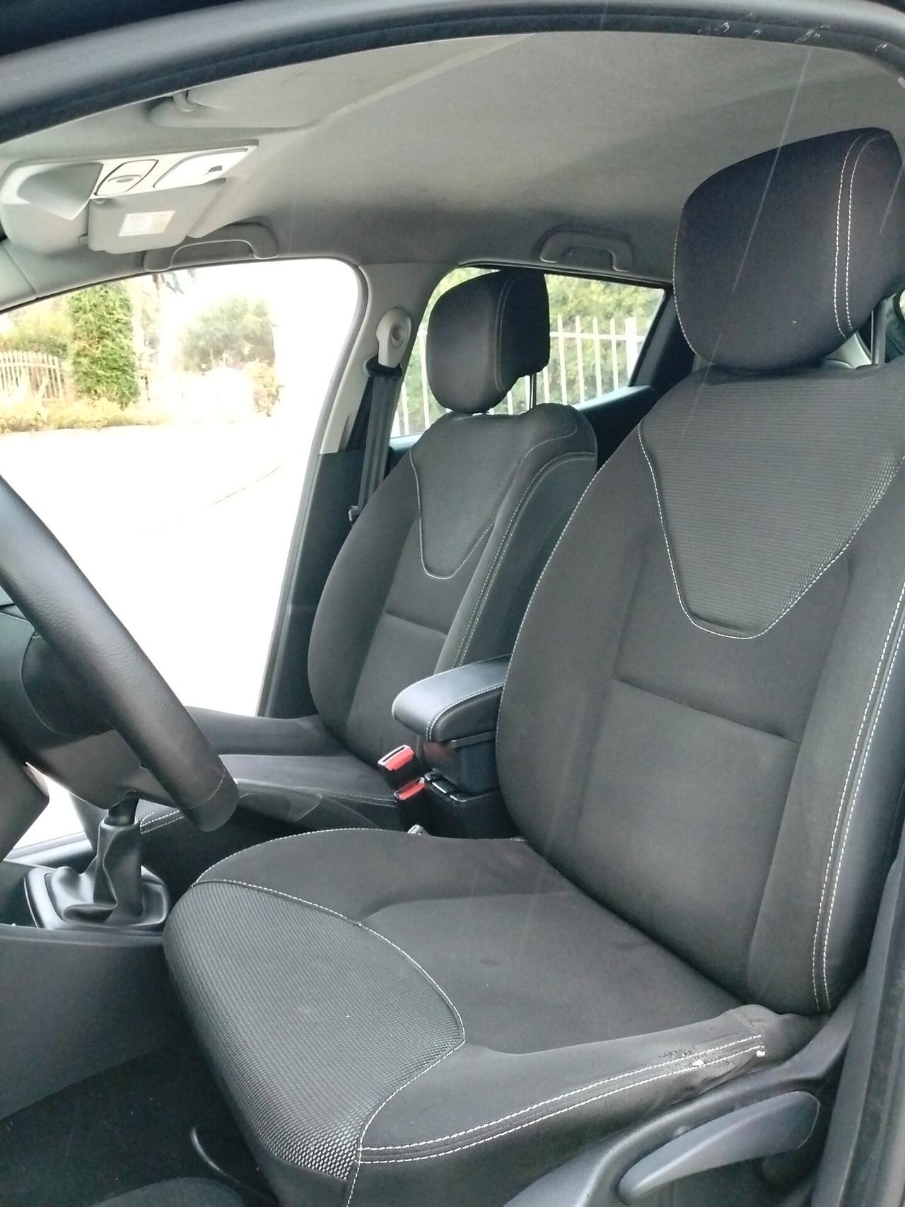 Renault Clio 1.2 75CV 5 porte Life