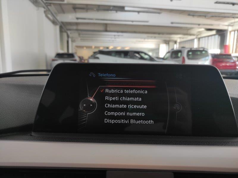 BMW Serie 3 (F30/F31) - 318d Business Advantage aut.