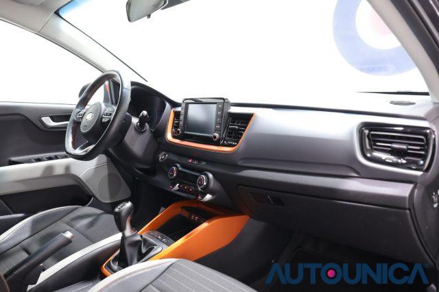 KIA Stonic 1.0 T-GDI 120 CV STYLE FARI LED NEOPATENTATI
