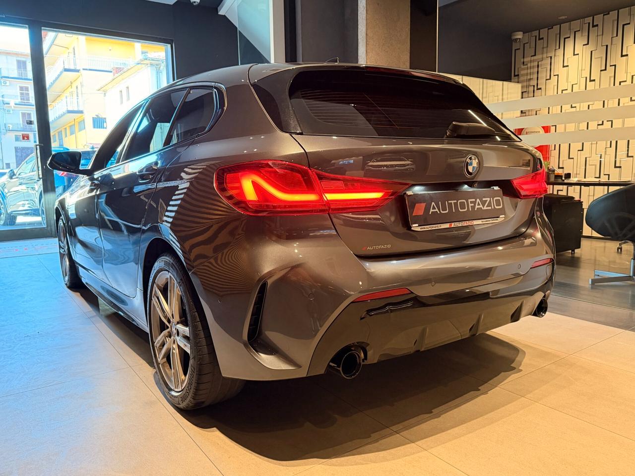 Bmw 118 118d 5p. Msport