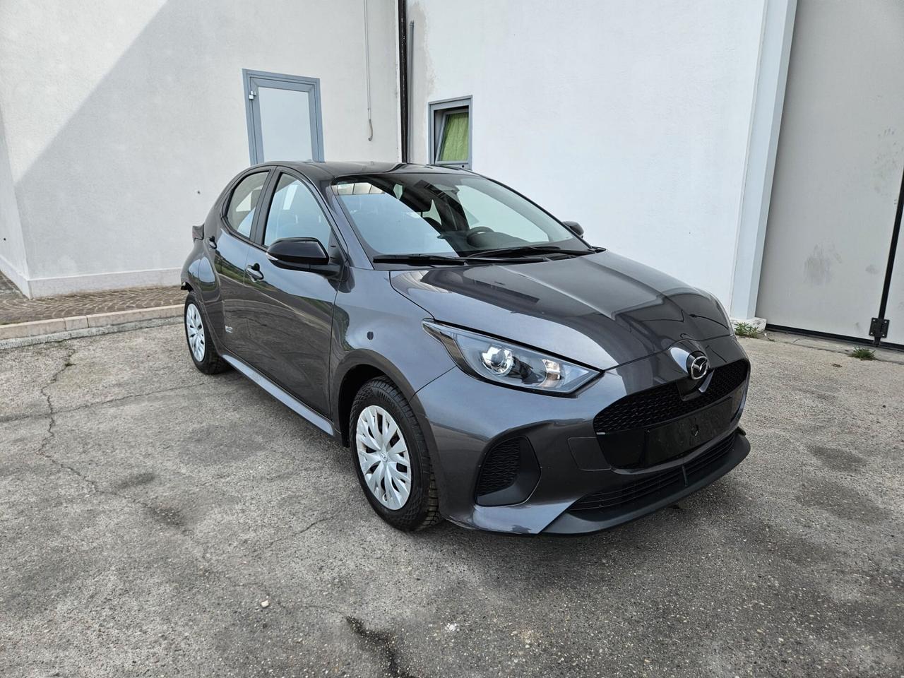 Mazda 2 1.5 vvt full hybrid electric e-cvt START INCIDENTATA