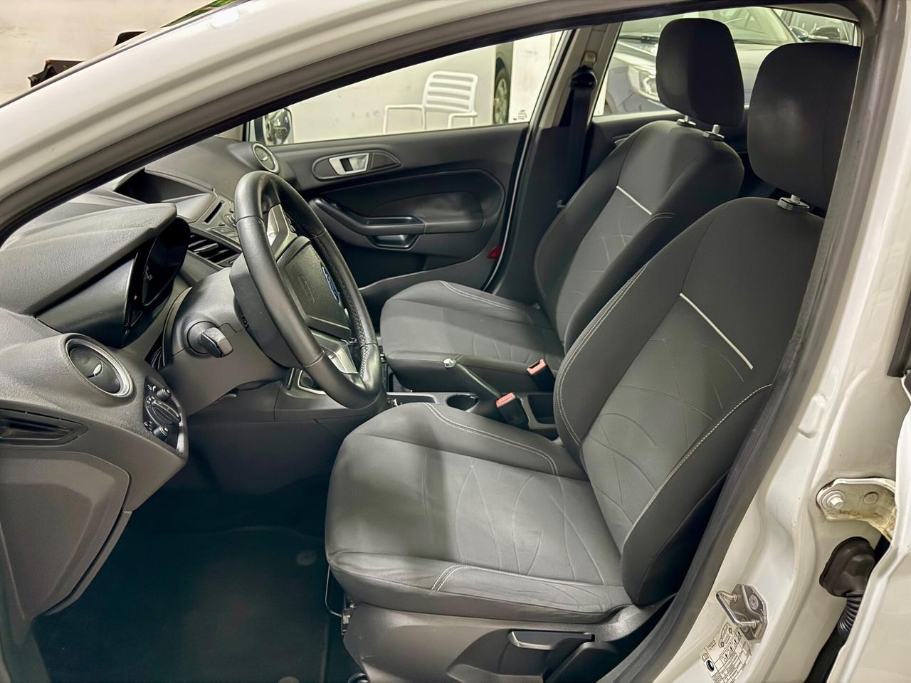 Ford Fiesta 1.0 benzina 80CV 5 porte Business