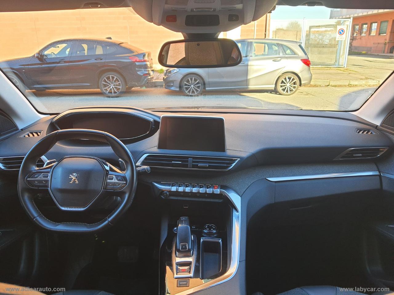 PEUGEOT 3008 BlueHDi 130 S&S EAT8 Allure