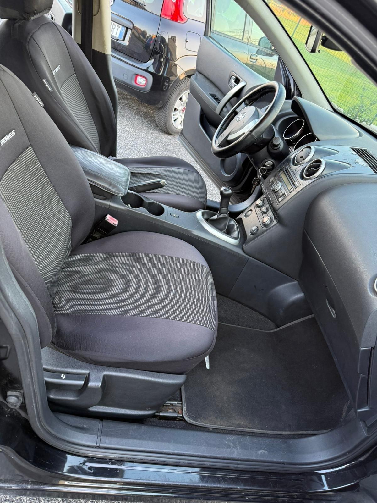 Nissan Qashqai 1.6 16V Visia