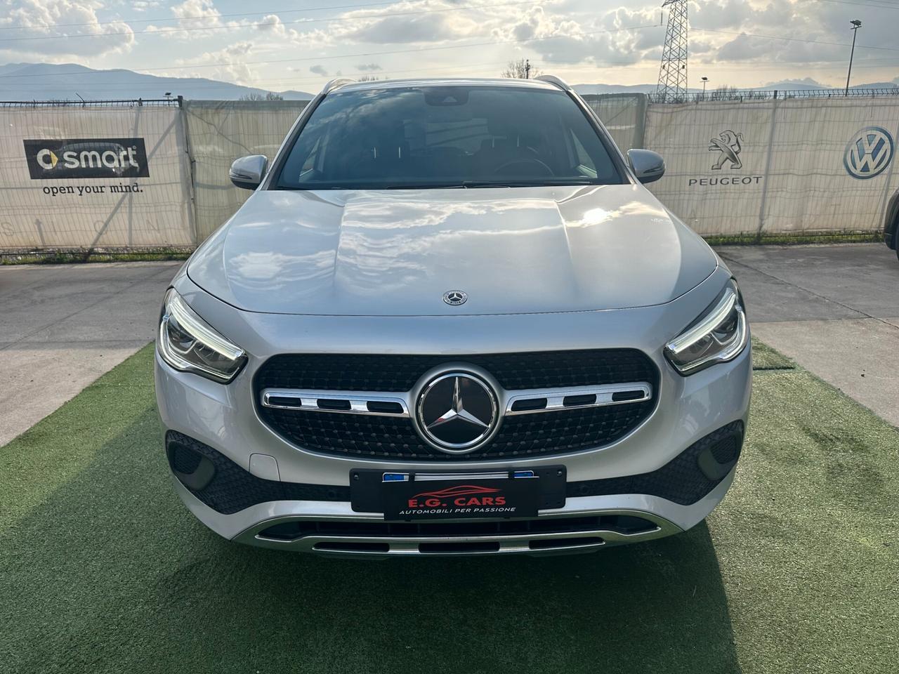 Mercedes-Benz GLA 180 SPORT PLUS*AUT*LED*NAVI*KAMERA*BLUETOOTH*