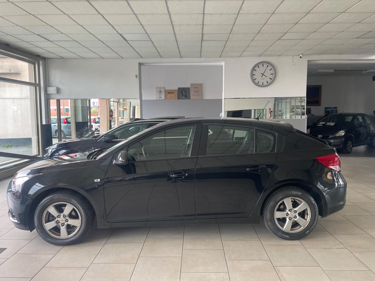 Chevrolet Cruze 1.6 5 porte LS - Nessun vincolo -