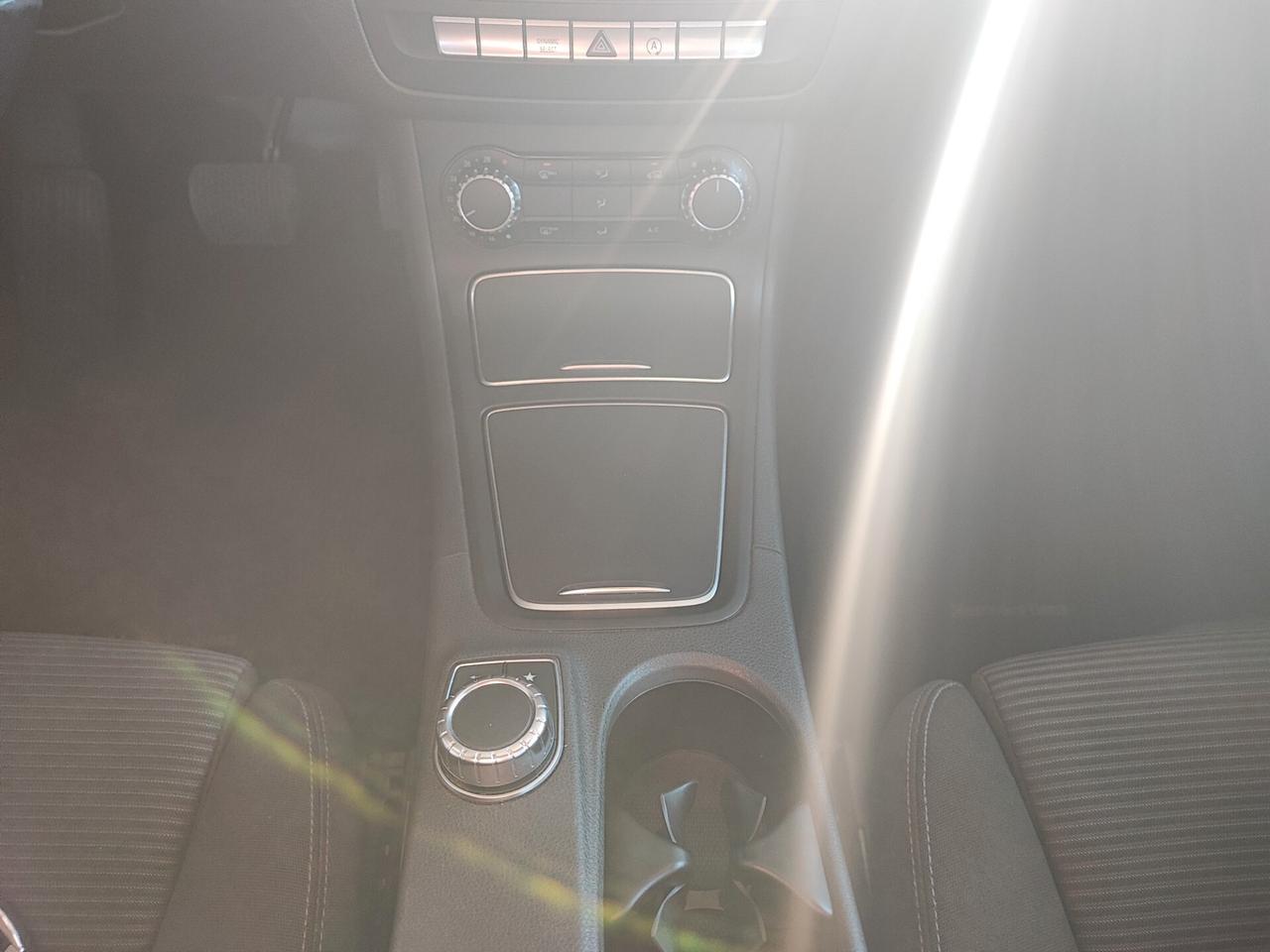 Mercedes-benz B 180 d Automatic Premium