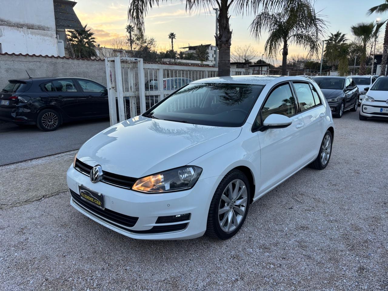 VW GOLF 1.6TDI 110CV DSG HIGHLINE STYPENDA