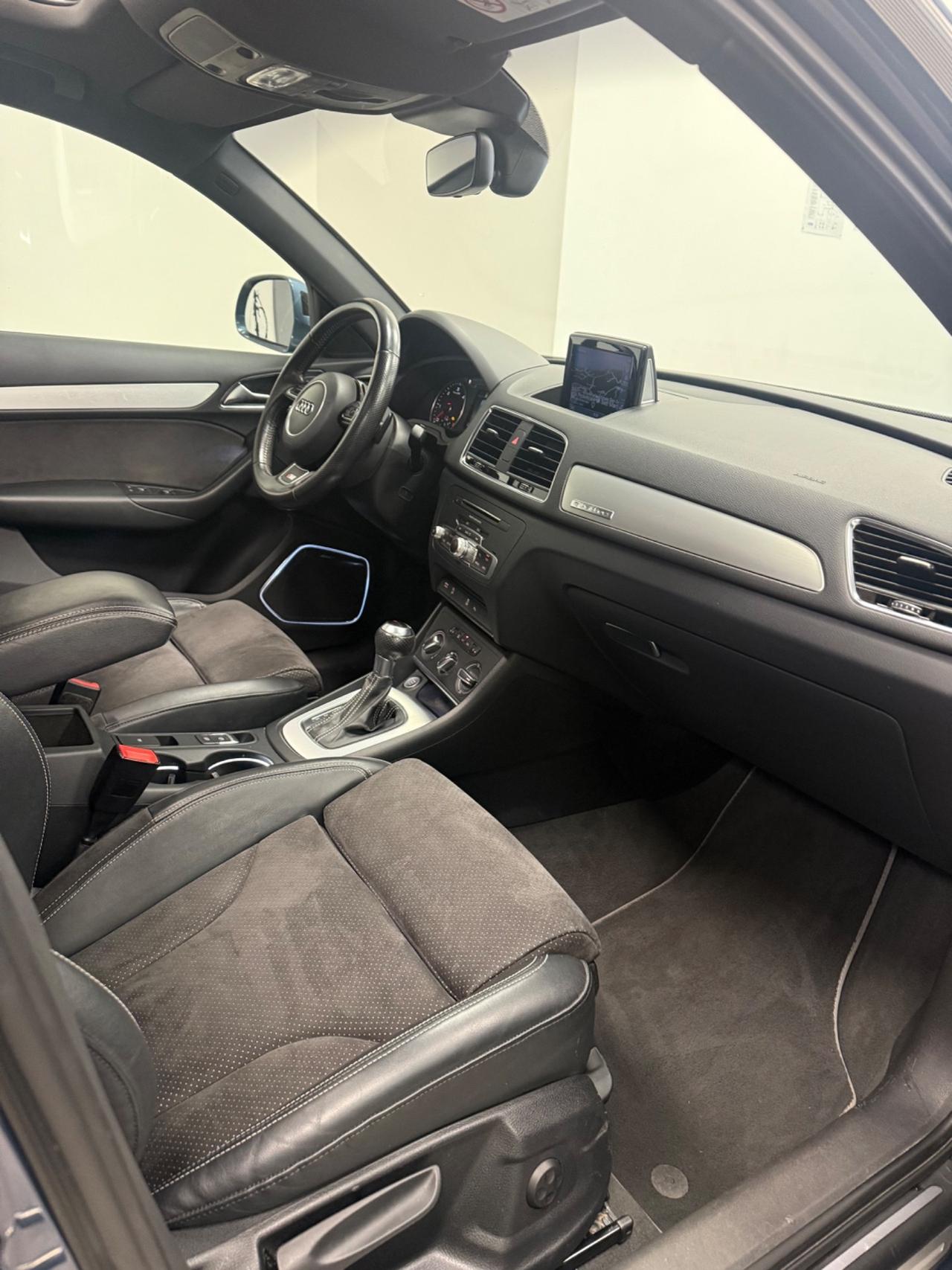 Audi Q3 2.0 TDI 150 CV quattro S tronic Sport