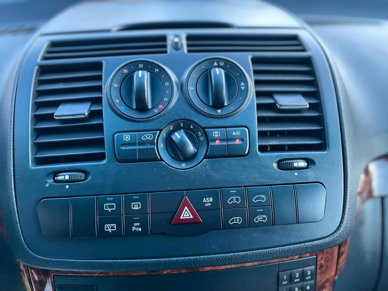 Mercedes Viano 2.2 CDI 4Matic