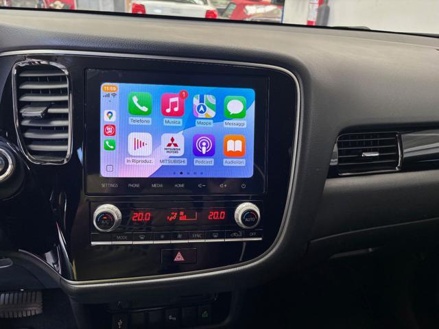 MITSUBISHI Outlander 2.4 MIVEC 4WD PHEV Instyle