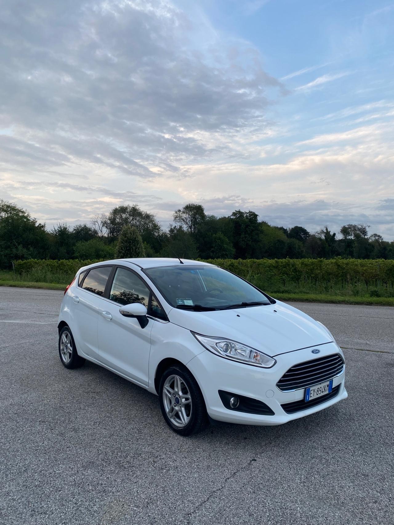 Ford Fiesta 1.2 60CV 5 porte