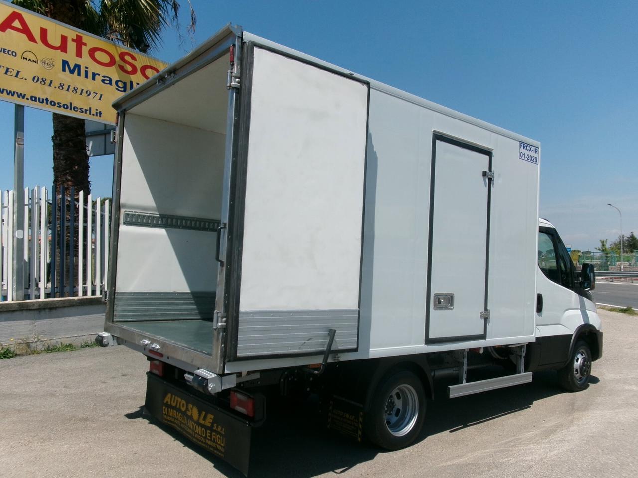 Iveco Daily 35C16 3000 160CV E6 FRIGO ATP FRCX -20° 01/2029 7 PEDANE