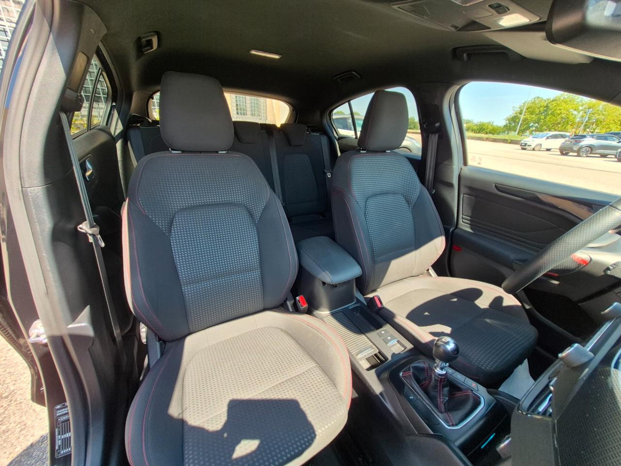 Ford Focus 1.0 EcoBoost Hybrid 125 CV 5p. ST-Line