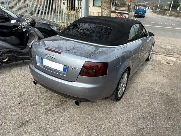 AUDI - A4 Cabrio - Cabriolet 2.5 V6 TDI AUTOMATICA
