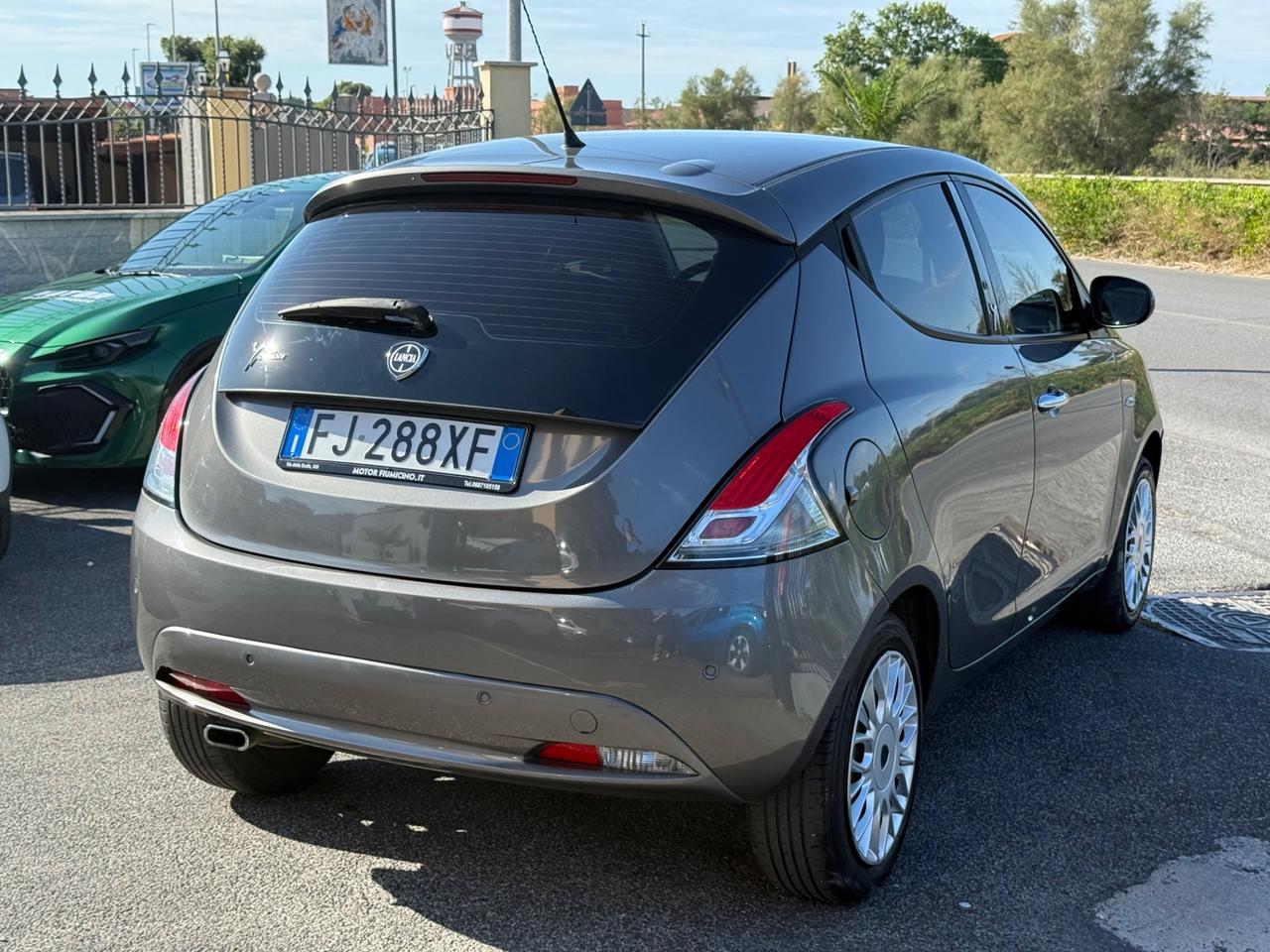 Lancia Ypsilon 1.3 MJT 95cv Gold