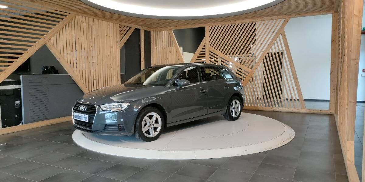 Audi A3 30 1.6 tdi Business 116cv s-tronic my19
