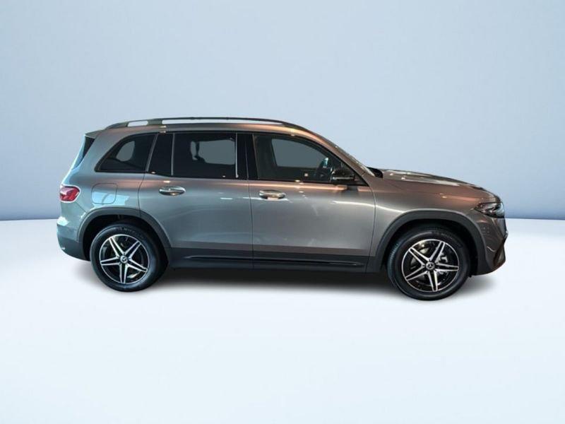 Mercedes-Benz EQB EQA 250+ AMG Line Advanced