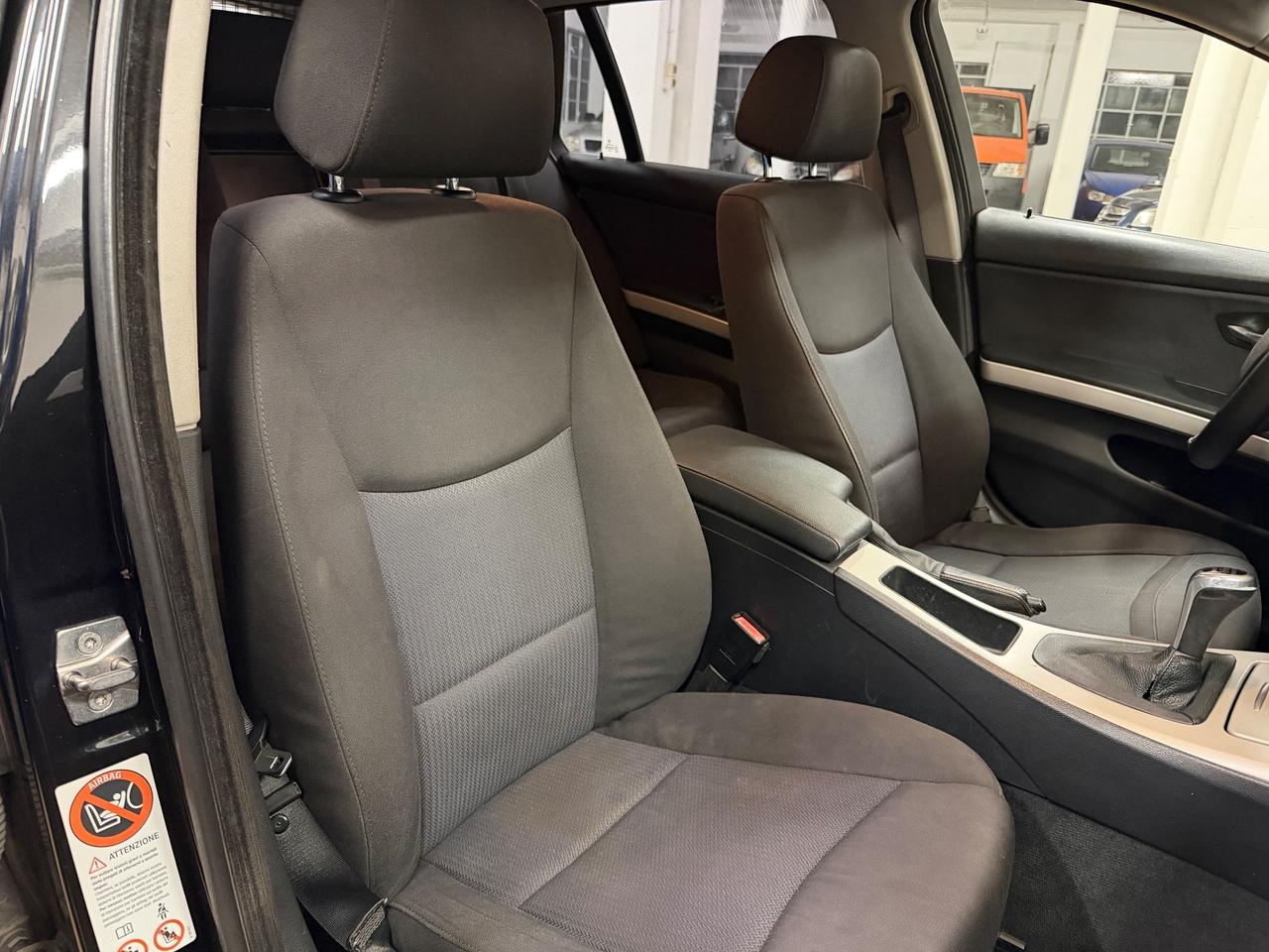 Bmw 320 320d cat Touring Attiva