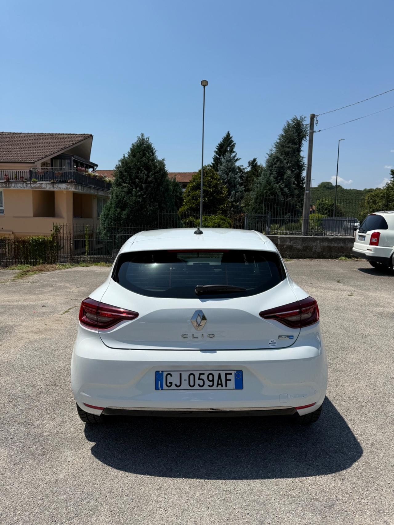 Renault Clio Full Hybrid E-Tech 140 CV 5 porte Intens