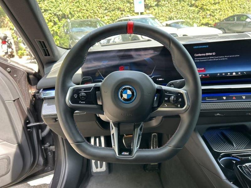 BMW Serie 5 i5 i5 Berlina M60 xDrive M Sport Pro