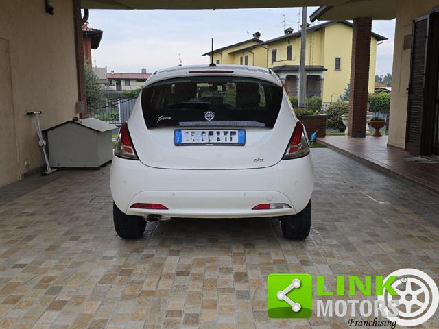 LANCIA Ypsilon 1.2 69 CV 5 porte S&S Gold