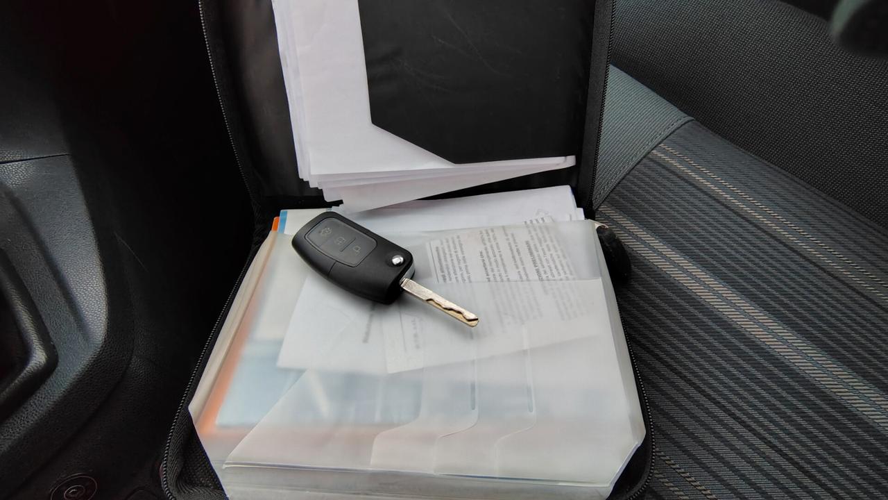 Ford Fiesta PLUS 5 PORTE 1.4 BENZINA 97 CV