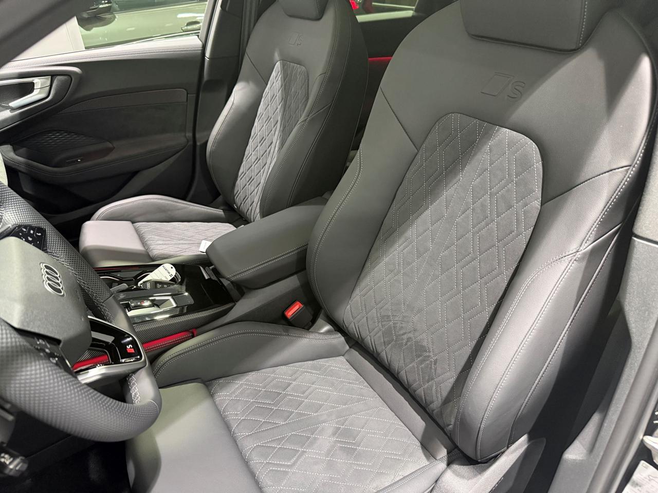 AUDI A5 III 2024 Avant A5 Avant 2.0 e-hybrid S line edition quattro 299cv s-tronic