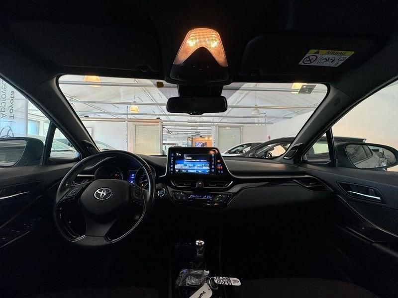 Toyota C-HR 1.8 Hybrid CVT Trend