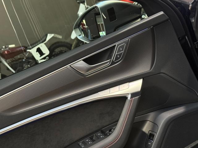 AUDI RS6 Avant 4.0 TFSI V8 quattro tiptronic