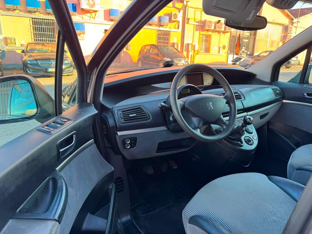 Peugeot 807 2.0 HDi 136CV 7 Posti 2011