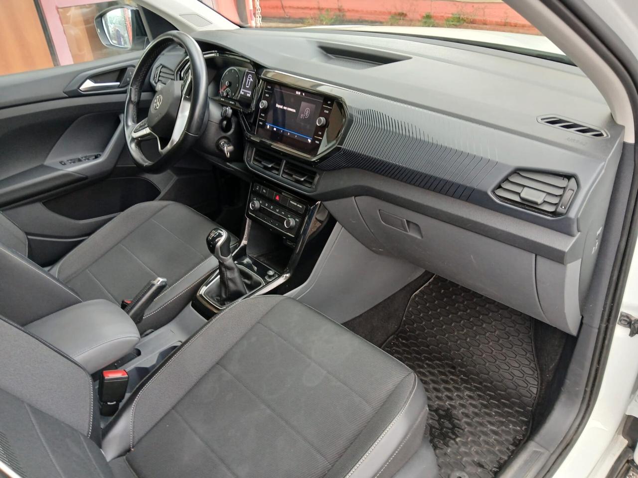 Volkswagen T-Cross 1.6 TDI SCR GARANZIA EUROPEA CONFORMGEST 12 MESI RINNOVABILE FINO A 36 M ESI!!!
