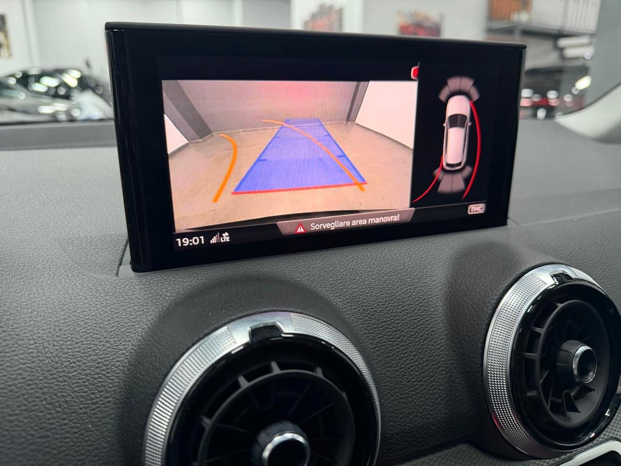Audi Q2 30 TDI S tronic line Edition