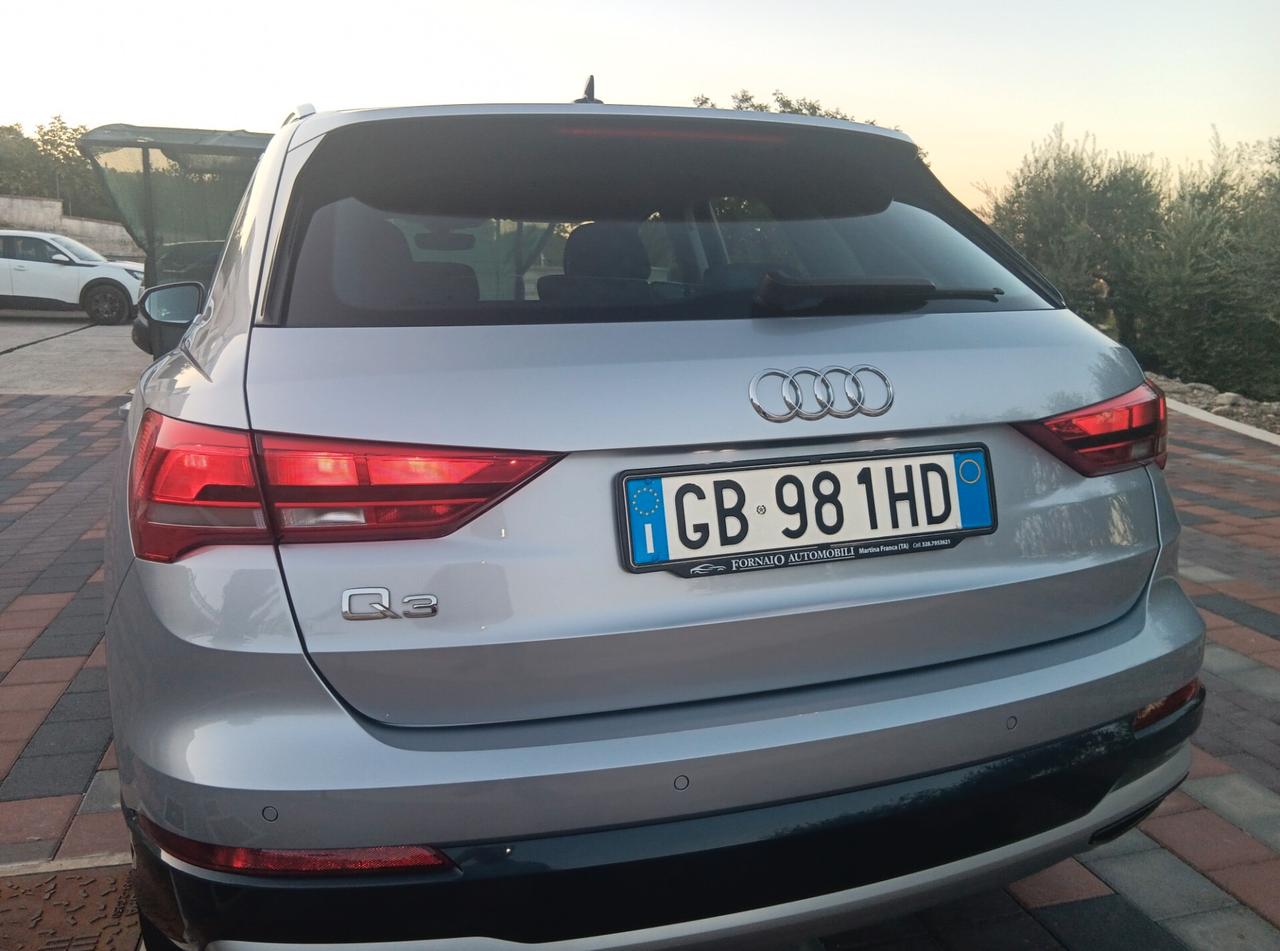 Audi Q3 35 TDI S tronic Business Advanced