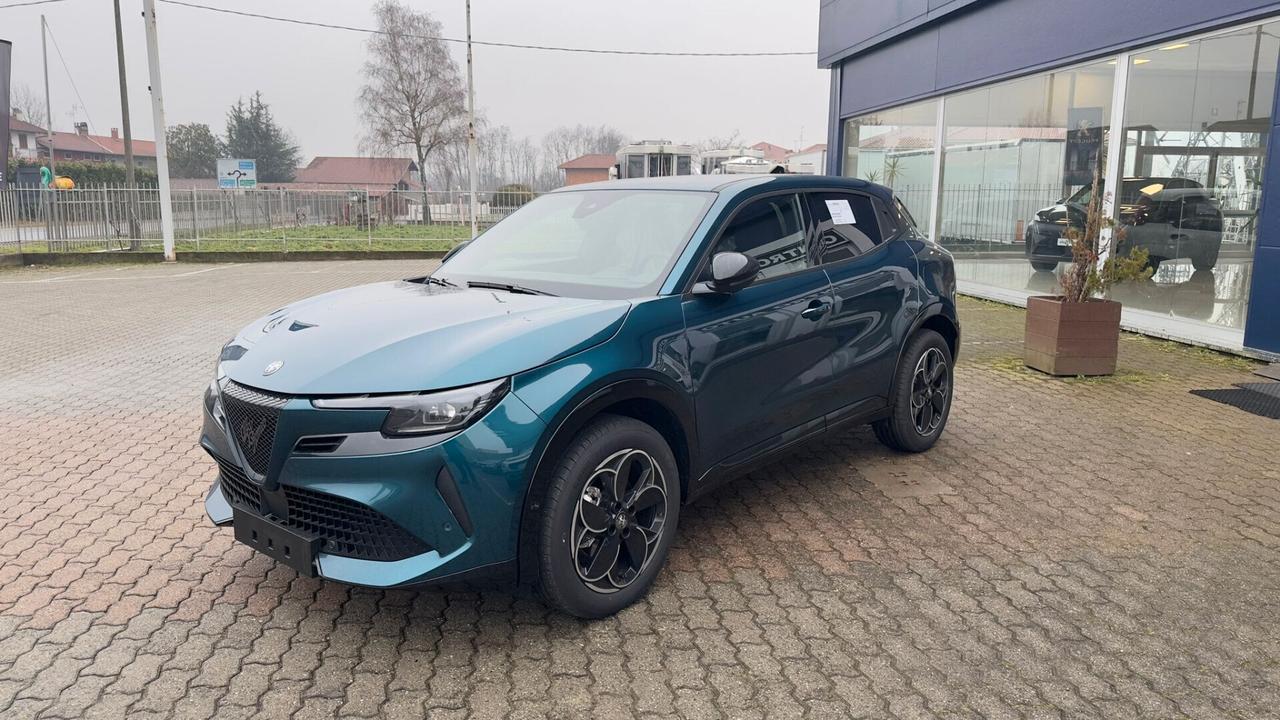 Alfa Romeo Junior 1.2 145 CV Hybrid eDCT6 Ti