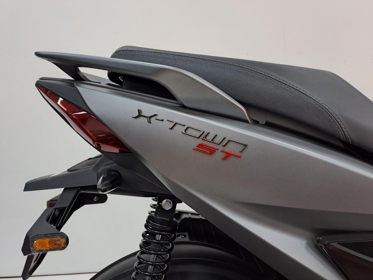 Kymco X-Town 250 ST DA 81 € AL MESE – SENZA ANTICIPO