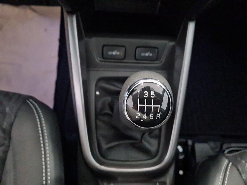 Suzuki Vitara 1.4 Hybrid Top