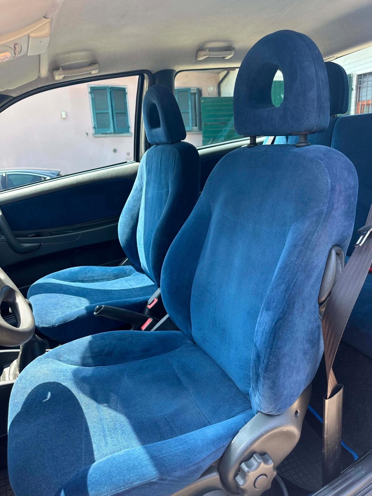 Lancia YPSILON 1.2 KMCERT NEOPAT