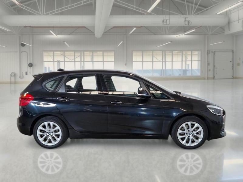 BMW 225 e ACTIVE TOURER iPerformance Business autom.