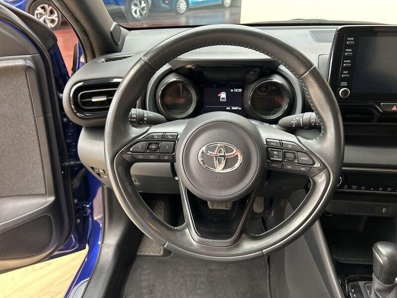 Toyota Yaris 1.5h Lounge