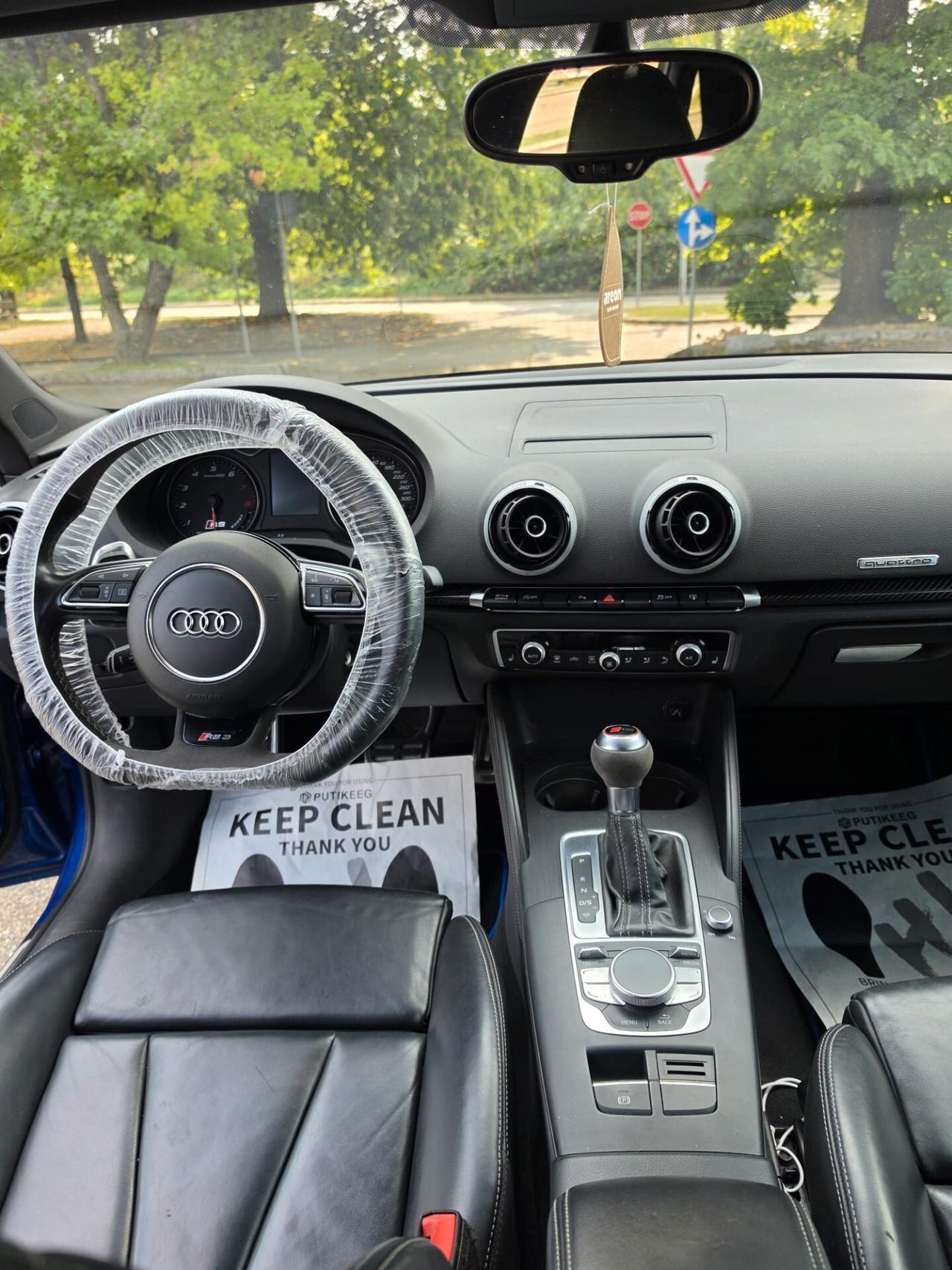 Audi RS3 TFSI quattro S tronic