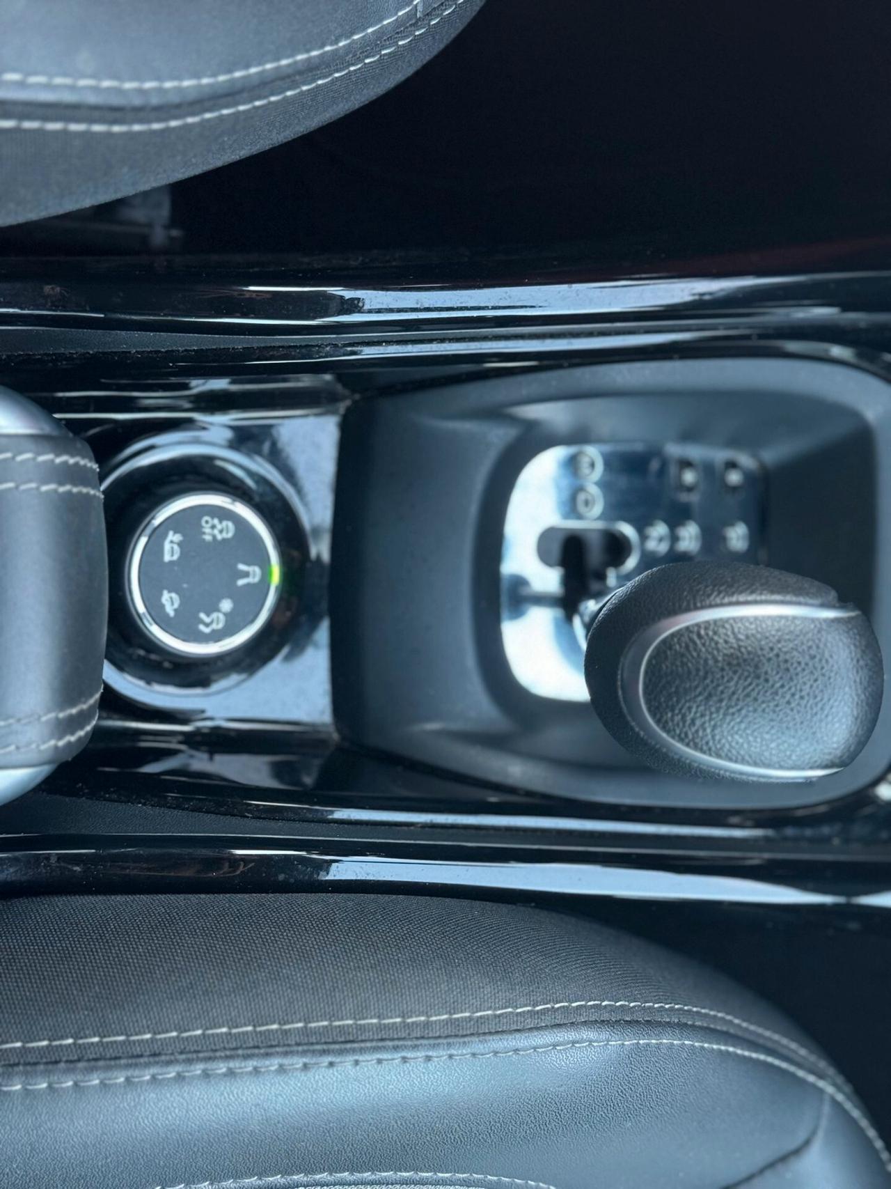 Peugeot 2008 PureTech Turbo 110 EAT6 S&S Allure