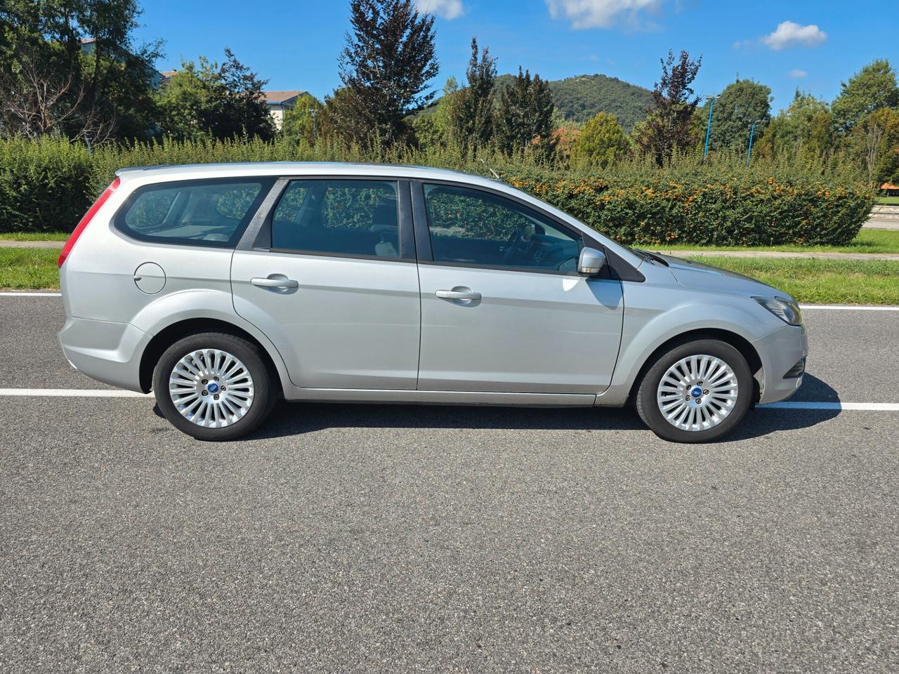 FORD FOCUS 1.6 TITANIUM "OK PER NEOPATENTATI"